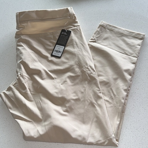 All-Day Comfy Classic-Fit Golf Pants 32'' - Picture 5 of 5